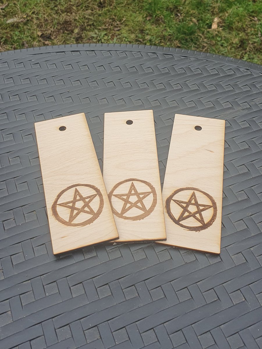 Ručně vyrobená dřevěná Knižní záložka - Symbol - ochranný pentagram