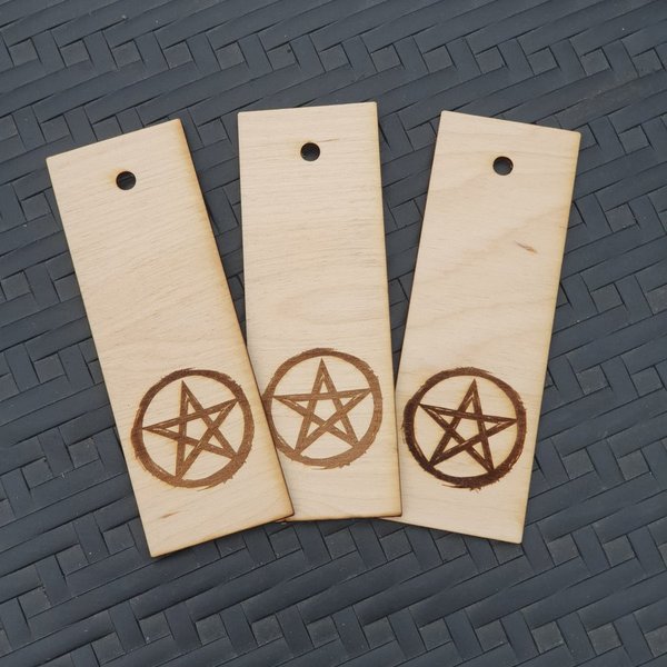 Ručně vyrobená dřevěná Knižní záložka - Symbol - ochranný pentagram
